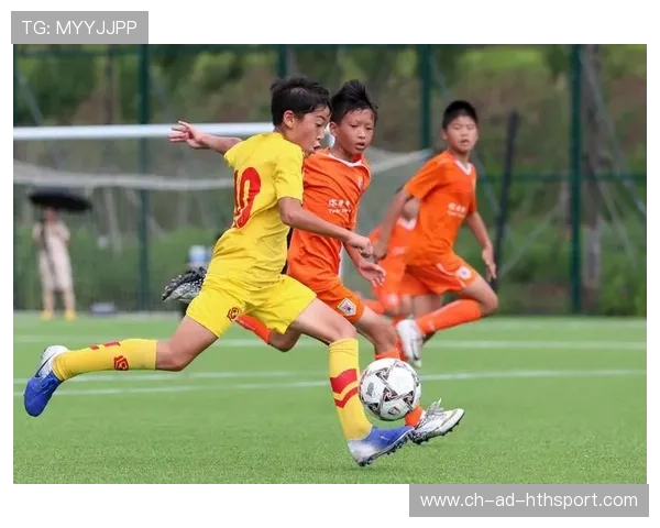 “青少年足球公益赛事广泛开展，推动体育普及”，青少年足球邀请赛