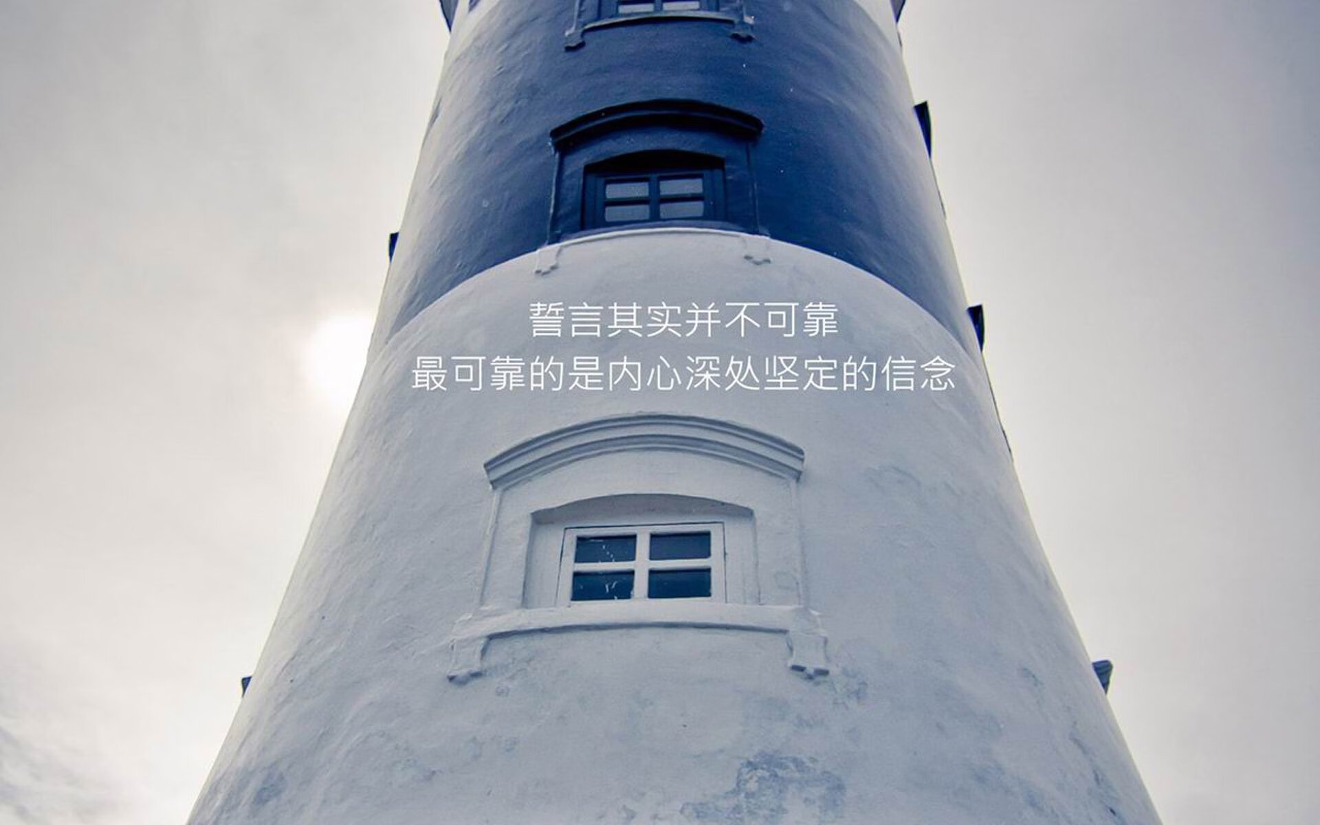 文化交流：足球成为东西方文化交流的桥梁，足球文化的绘画作品
