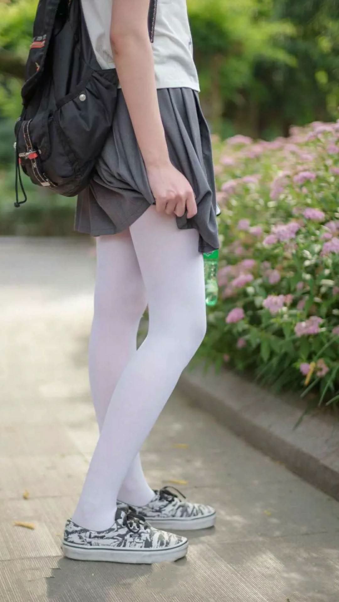 防守端的轮转速度决定成败，篮球轮转防守