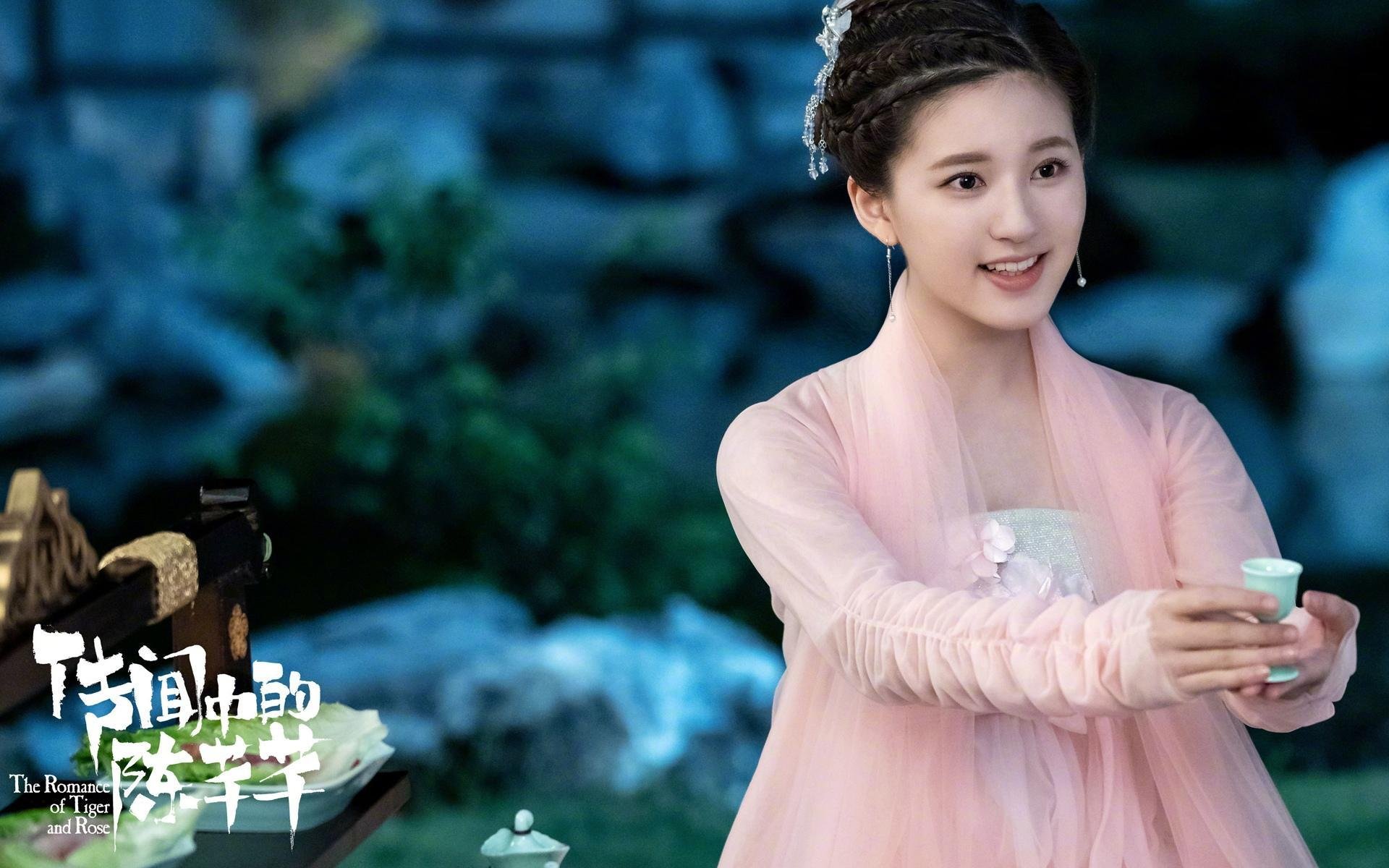 外援积极适应球队节奏语言和战术配合同步取得进展,比赛外援